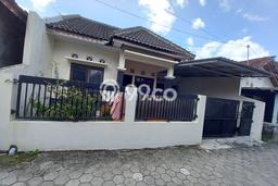 Jual Rumah Minimalis Bagus Punya 2 KT di Mlati Sleman SHM Jual Rumah Minimalis Bagus Punya 2 KT di Mlati Sleman SHM