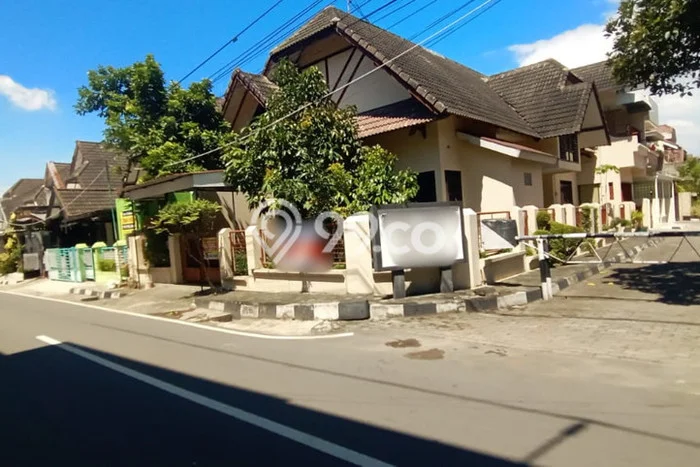 Rumah Modern Minimalis 4 Kamar Siap Huni di Depok Rumah Modern Minimalis 4 Kamar Siap Huni di Depok