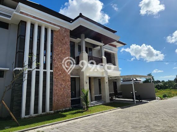 Hunian Elit LB 185m2 Siap Huni Desain Elegan di Sanur, Denpasar Hunian Elit LB 185m2 Siap Huni Desain Elegan di Sanur, Denpasar