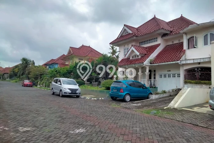 Siap Huni Hunian Elit 5 Kamar di Ngaglik Dekat ke Mana Saja Siap Huni Hunian Elit 5 Kamar di Ngaglik Dekat ke Mana Saja