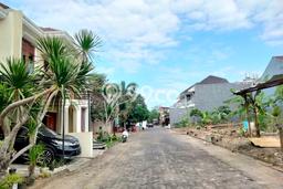 Untuk Dijual Tanah di Ngaglik Sleman Luas 190m2 - Untuk Dijual Tanah di Ngaglik Sleman Luas 190m2 -