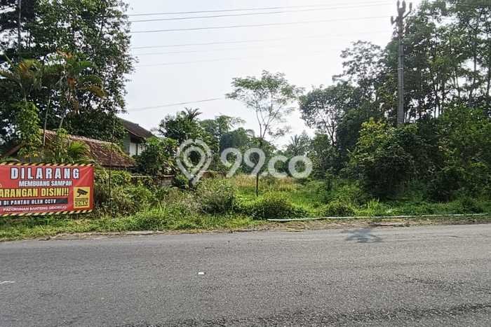 Lahan Kosong Dijual di Sleman dengan Area 1583m2 Lahan Kosong Dijual di Sleman dengan Area 1583m2