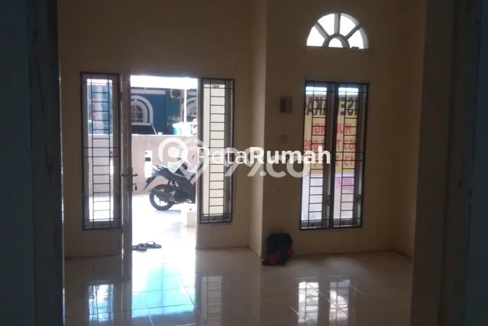 Rumah di Medan Sunggal, Dekat Fasilitas, 2 KM, LT 196m2m² Bangunan 119m2m² Rumah di Medan Sunggal, Dekat Fasilitas, 2 KM, LT 196m2m² Bangunan 119m2m²