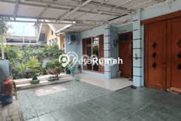 SEGERA MILIKI! Rumah area Medan Sunggal, Medan, Luas 160m2m² Bangunan 320m2m² SEGERA MILIKI! Rumah area Medan Sunggal, Medan, Luas 160m2m² Bangunan 320m2m²