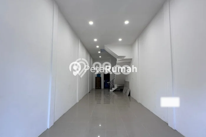 Ruko For Rent di Medan Sunggal, Luas 224m², Area Potensial Ruko For Rent di Medan Sunggal, Luas 224m², Area Potensial