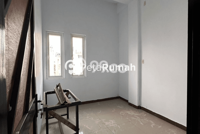 Ruko di Medan Timur, Luas 462m², Area Berkembang Ruko di Medan Timur, Luas 462m², Area Berkembang
