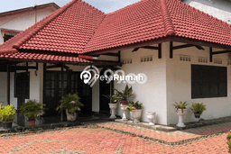 Siap Huni Rumah Mewah 5 Kamar di Medan Baru Dekat ke Mana Pun Siap Huni Rumah Mewah 5 Kamar di Medan Baru Dekat ke Mana Pun