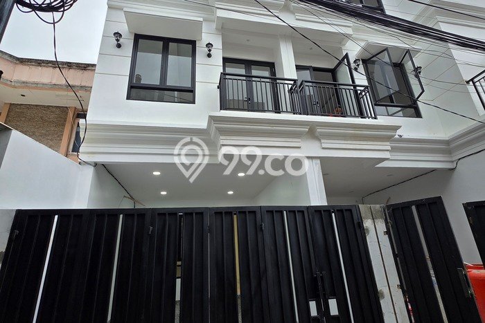 Rumah Luas Asri 3 KT Siap Huni di Duri Kepa Jakarta Barat Rumah Luas Asri 3 KT Siap Huni di Duri Kepa Jakarta Barat