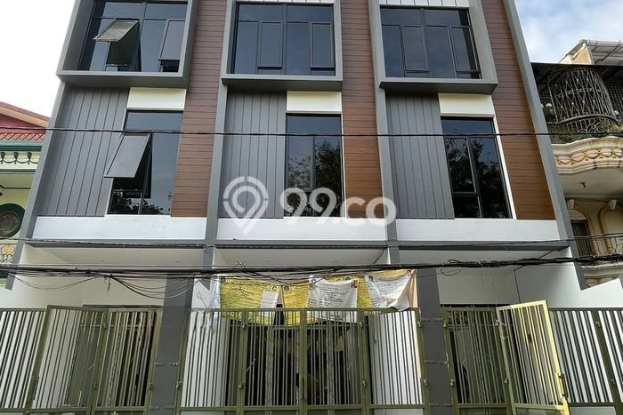 Dijual! Ruko di Jelambar Jakarta Barat LT 90m2 / LB 250m2 Kawasan Bisnis Dijual! Ruko di Jelambar Jakarta Barat LT 90m2 / LB 250m2 Kawasan Bisnis