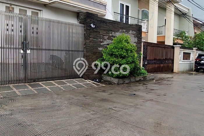 Rumah Mewah LB 402m2 Siap Huni Desain Elegan di Jelambar, Jakarta Barat Rumah Mewah LB 402m2 Siap Huni Desain Elegan di Jelambar, Jakarta Barat