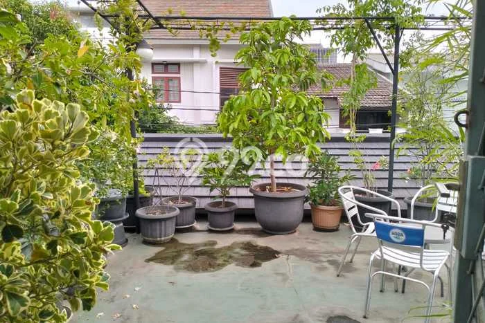 Rumah Luxury Modern Tanpa Renovasi di Rawamangun Jakarta Timur Rumah Luxury Modern Tanpa Renovasi di Rawamangun Jakarta Timur