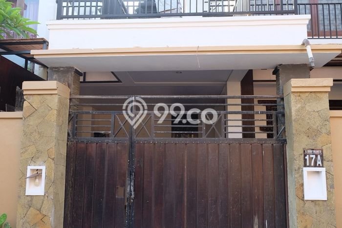 For Sale Rumah 3 Kamar Lokasi Ideal Nyaman dan Strategis di Denpasar Timur For Sale Rumah 3 Kamar Lokasi Ideal Nyaman dan Strategis di Denpasar Timur