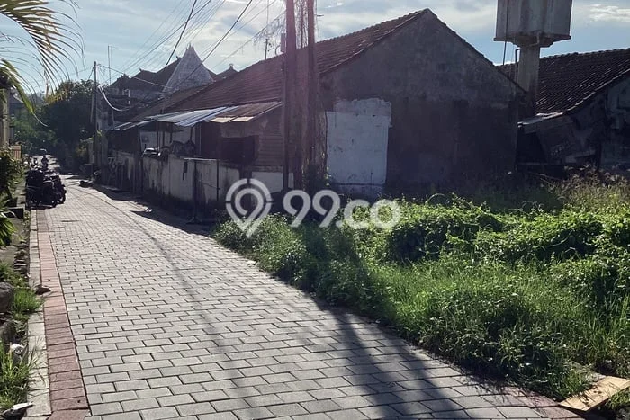 Lahan untuk Disewa di Badung Luas 300m2 Lahan untuk Disewa di Badung Luas 300m2