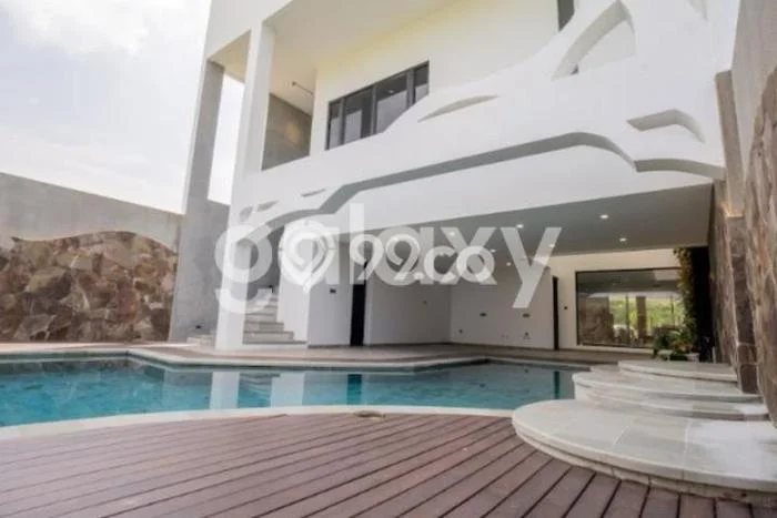 Peluang Langka! Vila di Denpasar Selatan, Area 484m2m², Lokasi Strategis dekat dengan beragam kebutuhan Peluang Langka! Vila di Denpasar Selatan, Area 484m2m², Lokasi Strategis dekat dengan beragam kebutuhan