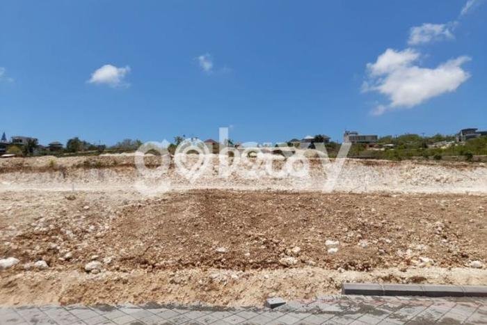 Tanah Dijual Lokasi Kuta Selatan, Badung dengan Luas Tanah 360m2 dan Status - Tanah Dijual Lokasi Kuta Selatan, Badung dengan Luas Tanah 360m2 dan Status -