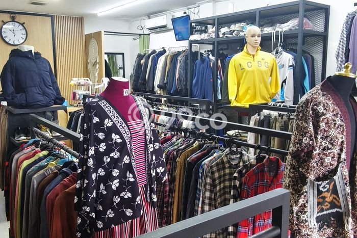 Ruko Dijual di Prime Area Bandung Luas 140m2 Ruko Dijual di Prime Area Bandung Luas 140m2