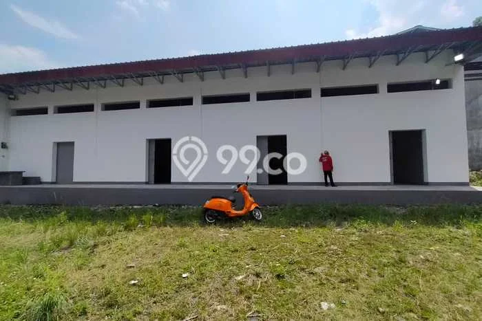 Gudang untuk Disewa di Pusat Bandung Luas Bangunan 200m2 Gudang untuk Disewa di Pusat Bandung Luas Bangunan 200m2