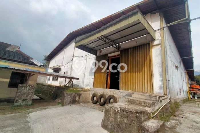 LOKASI STRATEGIS! Gudang di Rancaekek, Luas 3000m2m², Area Bisnis LOKASI STRATEGIS! Gudang di Rancaekek, Luas 3000m2m², Area Bisnis