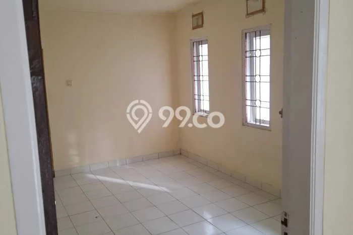 Jarang Ada! Rumah Kontrakan 4 Kamar Bagus Siap Huni Otista Jarang Ada! Rumah Kontrakan 4 Kamar Bagus Siap Huni Otista
