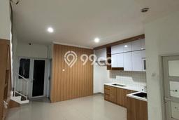 Rumah Luas Asri 4 KT Siap Pakai di Sudirman Bandung Rumah Luas Asri 4 KT Siap Pakai di Sudirman Bandung