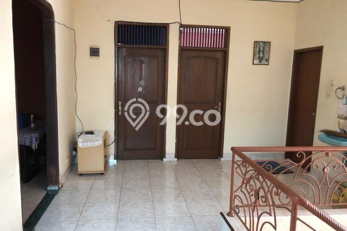 For Sale Rumah 6 Kamar Lokasi Strategis Bagus dan Strategis di Antapani For Sale Rumah 6 Kamar Lokasi Strategis Bagus dan Strategis di Antapani