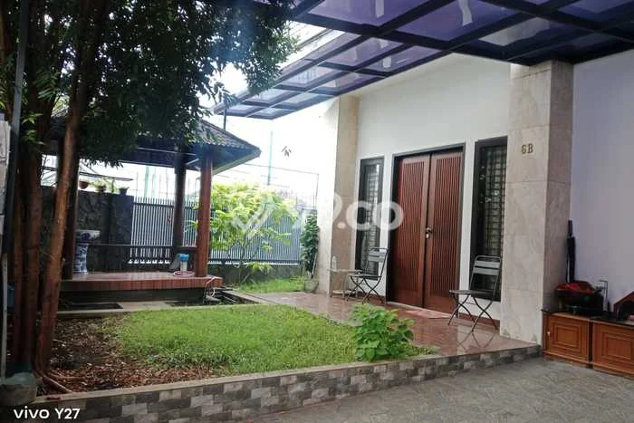 For Sale! Luxury House LT 200m2 Desain Modern di BKR For Sale! Luxury House LT 200m2 Desain Modern di BKR
