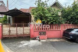 PENAWARAN TERBATAS! Rumah Berkualitas di Pedurungan, Luas 247m² LB 210m² PENAWARAN TERBATAS! Rumah Berkualitas di Pedurungan, Luas 247m² LB 210m²