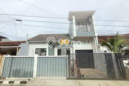 Jual Rumah Bagus Siap Huni LB 180m2 di Semarang Barat, Semarang Jual Rumah Bagus Siap Huni LB 180m2 di Semarang Barat, Semarang