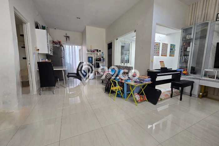 Rumah Minimalis 3 Kamar LT 144m2 di Candi Golf Rumah Minimalis 3 Kamar LT 144m2 di Candi Golf