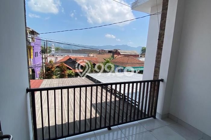 Rumah Cantik Siap Pakai Di Lembang Luas 96m2 Lokasi Strategis Rumah Cantik Siap Pakai Di Lembang Luas 96m2 Lokasi Strategis