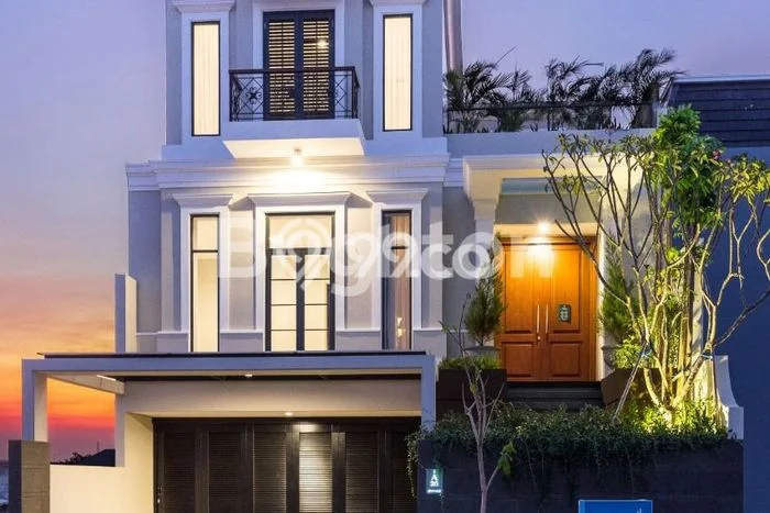 Hunian Eksklusif Siap Huni LT 126m2 di Mulyorejo, Surabaya Hunian Eksklusif Siap Huni LT 126m2 di Mulyorejo, Surabaya