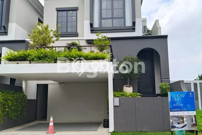 Siap Huni Rumah Mewah 4 Kamar di Mulyorejo Dekat ke Mana Pun Siap Huni Rumah Mewah 4 Kamar di Mulyorejo Dekat ke Mana Pun