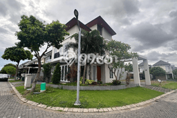 Dijual Rumah Luas Megah Dengan View Cantik di Graha, Surabaya Dijual Rumah Luas Megah Dengan View Cantik di Graha, Surabaya