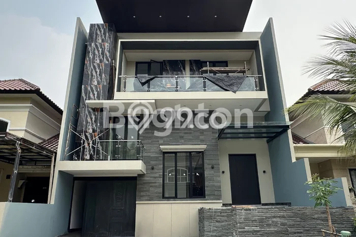 Ready to Use! Luxury House LT 210m2 Desain Elegan di Citraland Ready to Use! Luxury House LT 210m2 Desain Elegan di Citraland