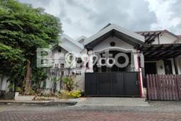 For Sale Hunian Rumah Nyaman 3 Kamar di Citraland, Surabaya For Sale Hunian Rumah Nyaman 3 Kamar di Citraland, Surabaya