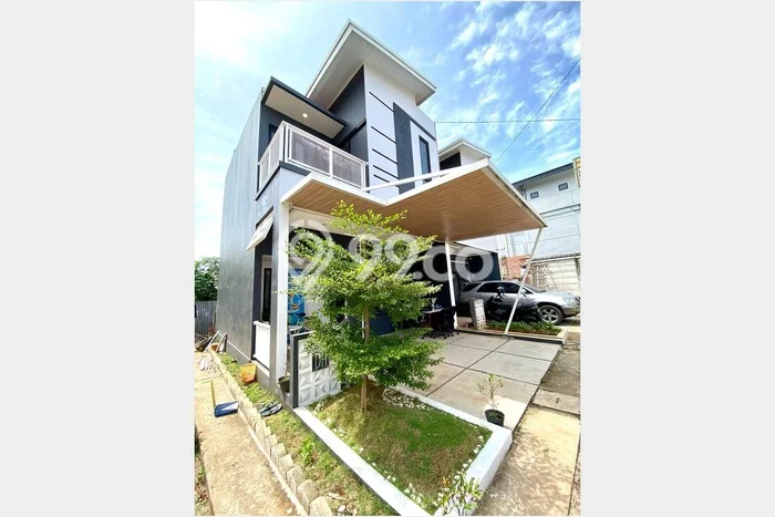Jual Rumah Strategis Bagus Punya 3 KT di Serpong Tangerang Selatan SHM Jual Rumah Strategis Bagus Punya 3 KT di Serpong Tangerang Selatan SHM