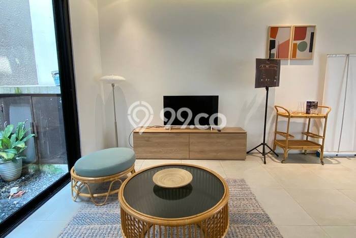 Jual Rumah Minimalis Bagus Punya 4 KT di Serpong Tangerang Selatan SHM Jual Rumah Minimalis Bagus Punya 4 KT di Serpong Tangerang Selatan SHM