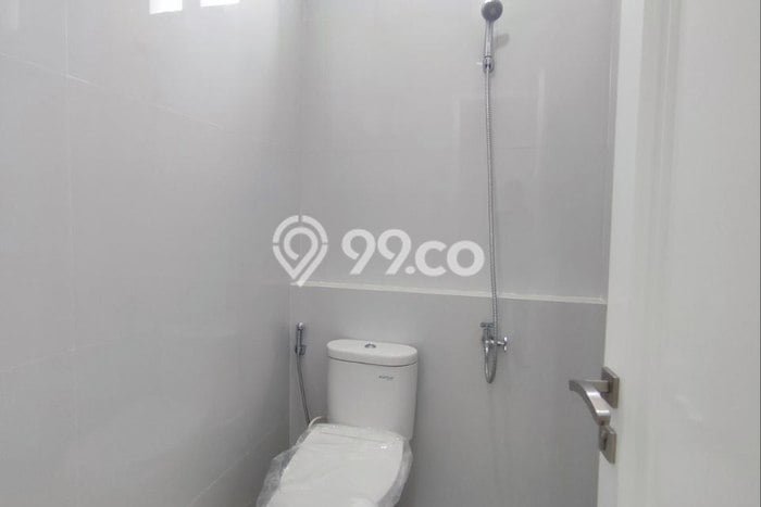 Rumah Eksklusif Dijual LT 153m2 di Kembangan, Jakarta Barat Rumah Eksklusif Dijual LT 153m2 di Kembangan, Jakarta Barat