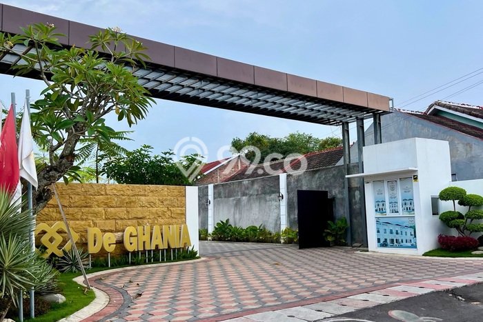 INVESTASI TEPAT! Rumah area Semarang Timur, LT 80m2m² Bangunan 85m2m² INVESTASI TEPAT! Rumah area Semarang Timur, LT 80m2m² Bangunan 85m2m²