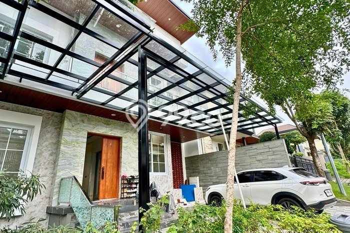 Hunian Elit LB 825m2 Siap Huni Desain Elegan di CitraGrand, Semarang Hunian Elit LB 825m2 Siap Huni Desain Elegan di CitraGrand, Semarang