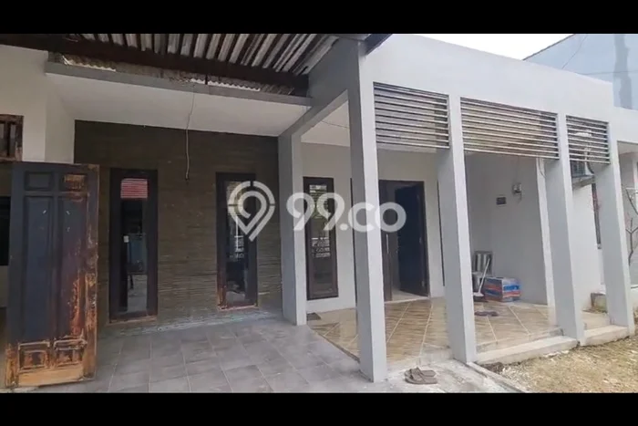Rumah sewa siap pakai 4 Kamar Tidur di Pondok Tjandra, Sidoarjo Rumah sewa siap pakai 4 Kamar Tidur di Pondok Tjandra, Sidoarjo