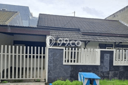 Rumah Luas Asri 4 KT Siap Huni di Pondok Tjandra Sidoarjo Rumah Luas Asri 4 KT Siap Huni di Pondok Tjandra Sidoarjo