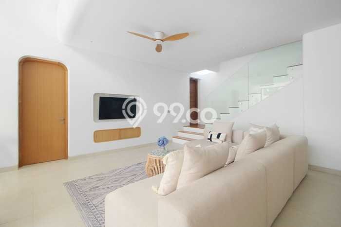 Tersedia Vila Kawasan , Dimensi 173m2m², Area tenang untuk keluarga Tersedia Vila Kawasan , Dimensi 173m2m², Area tenang untuk keluarga