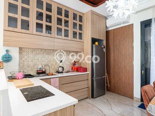 Siap Vila Kawasan , Ukuran 300m2m², Lokasi Premium Siap Vila Kawasan , Ukuran 300m2m², Lokasi Premium