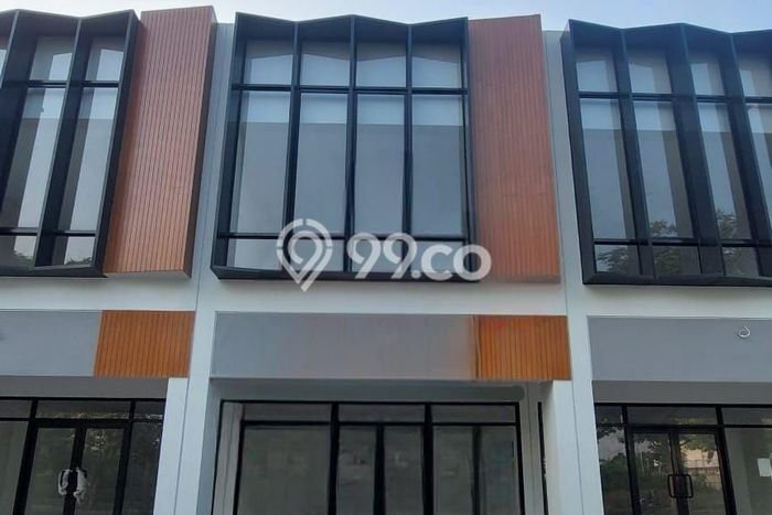 LOKASI PREMIUM! Ruko di Metland Puri, Luas 180m², Area Bisnis LOKASI PREMIUM! Ruko di Metland Puri, Luas 180m², Area Bisnis