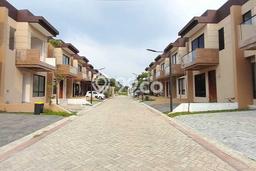Rumah Modern Cantik 3 Kamar Siap Huni di Pamulang Rumah Modern Cantik 3 Kamar Siap Huni di Pamulang