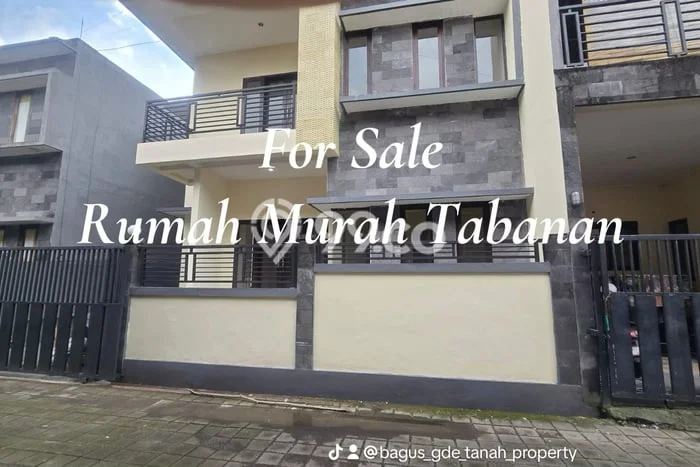 Rumah LT 100m2m² / LB 110m2m² Pemandangan Gunung di Kediri, Tabanan Rumah LT 100m2m² / LB 110m2m² Pemandangan Gunung di Kediri, Tabanan