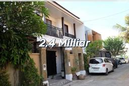 Rumah Lokasi Strategis di Denpasar Timur, Denpasar, LT 100m2m² LB 170m2m² Rumah Lokasi Strategis di Denpasar Timur, Denpasar, LT 100m2m² LB 170m2m²
