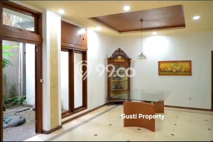 Siap Huni Hunian Elit 4 Kamar di Kebayoran Baru Dekat ke Mana Saja Siap Huni Hunian Elit 4 Kamar di Kebayoran Baru Dekat ke Mana Saja