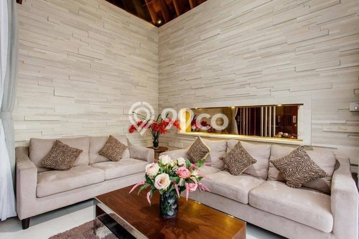 Ready to Use! Luxury House LT 520m2 Desain Modern di Renon Ready to Use! Luxury House LT 520m2 Desain Modern di Renon